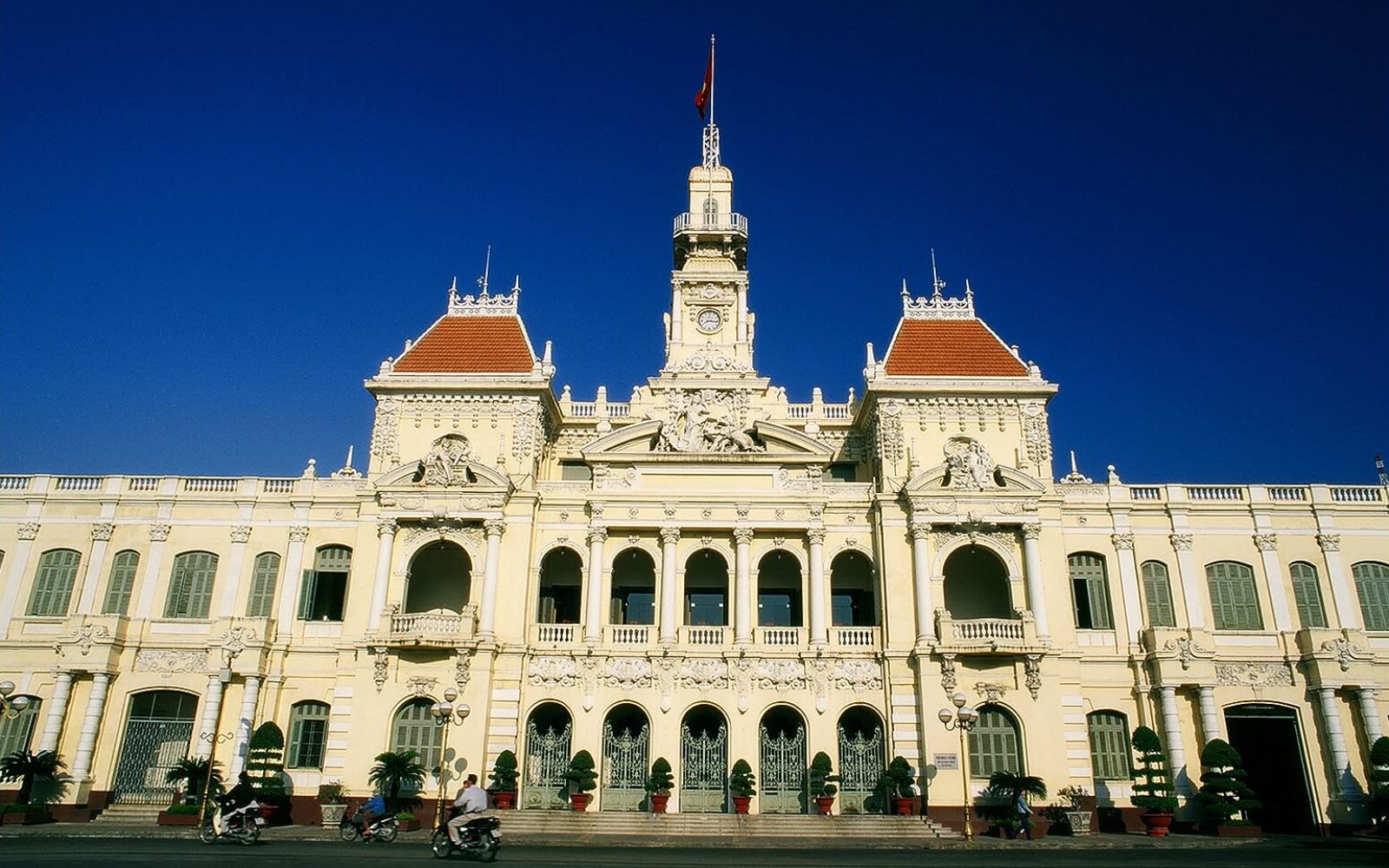 Ho Chi Minh City People's Committee building